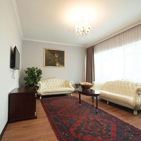 Reikartz Park Astana Ex-Royal Park Hotel & Spa Екстериор снимка