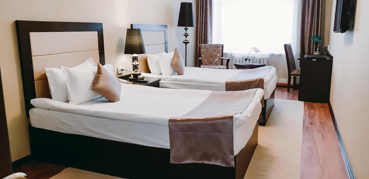 Reikartz Park Astana Ex-Royal Park Hotel & Spa Екстериор снимка