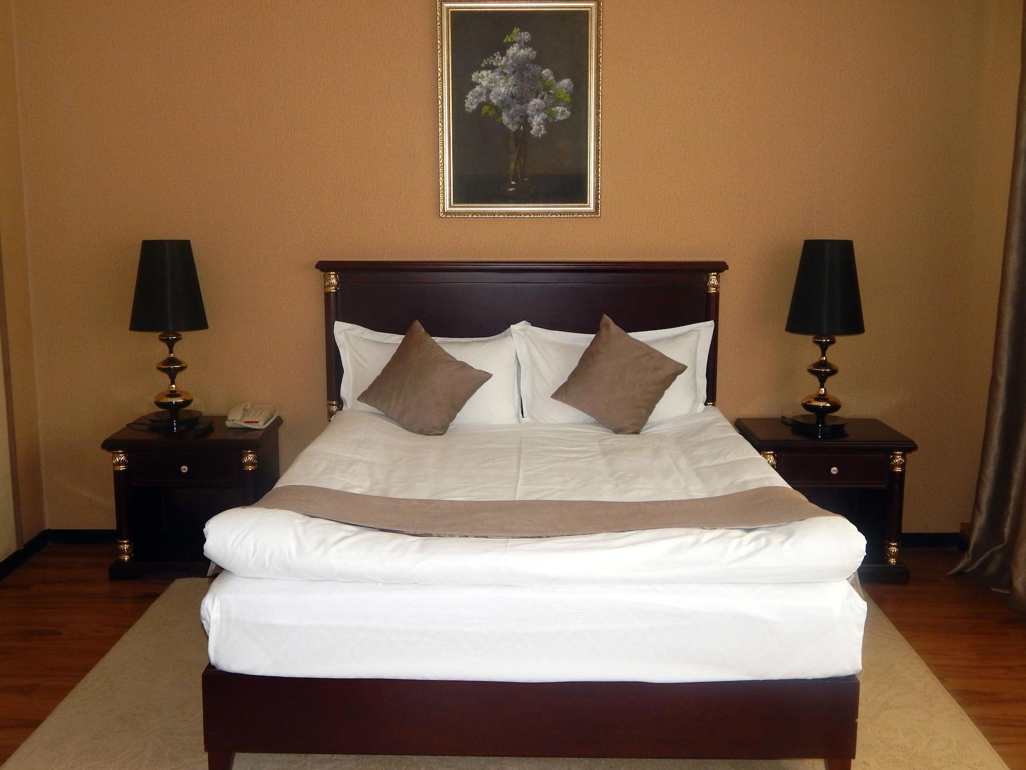 Reikartz Park Astana Ex-Royal Park Hotel & Spa Екстериор снимка