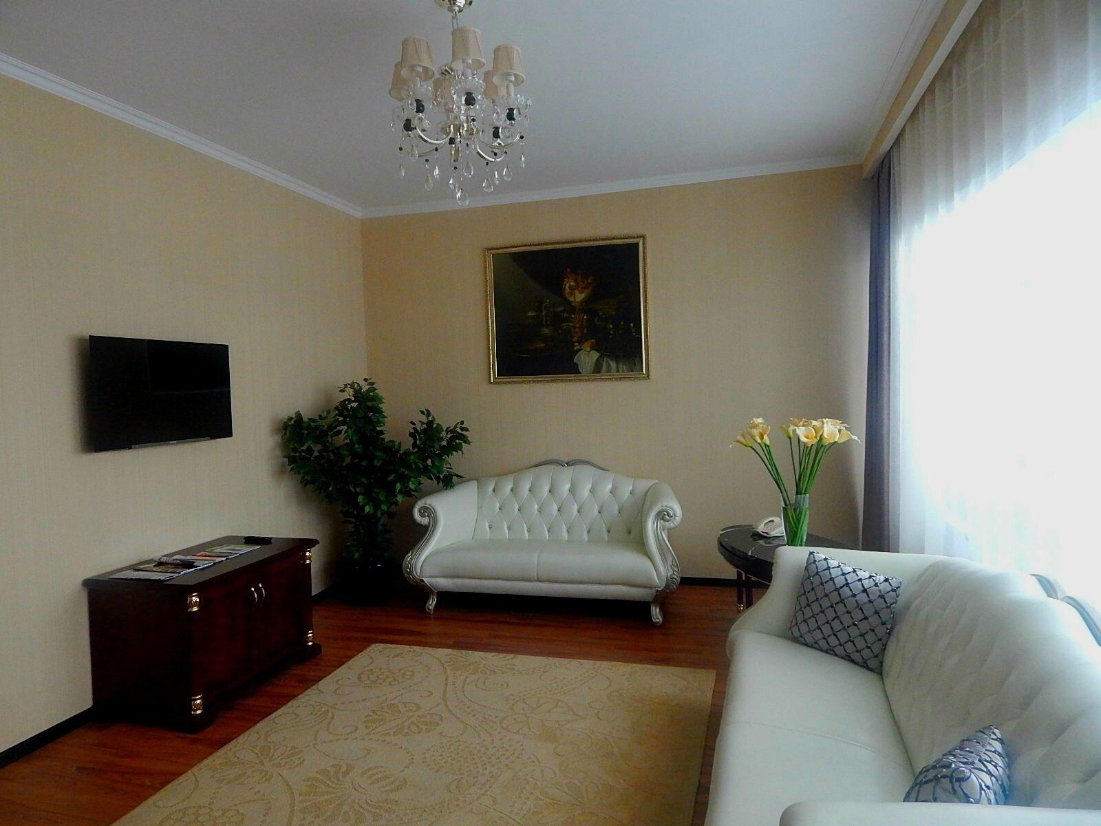 Reikartz Park Astana Ex-Royal Park Hotel & Spa Екстериор снимка