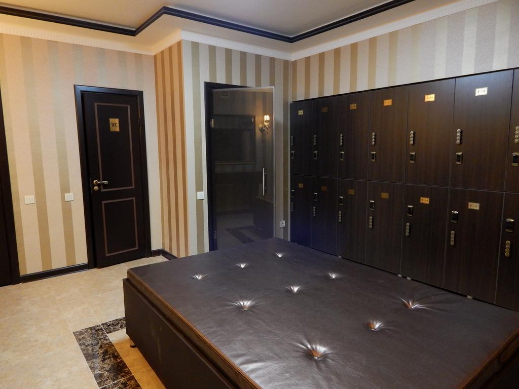 Reikartz Park Astana Ex-Royal Park Hotel & Spa Екстериор снимка
