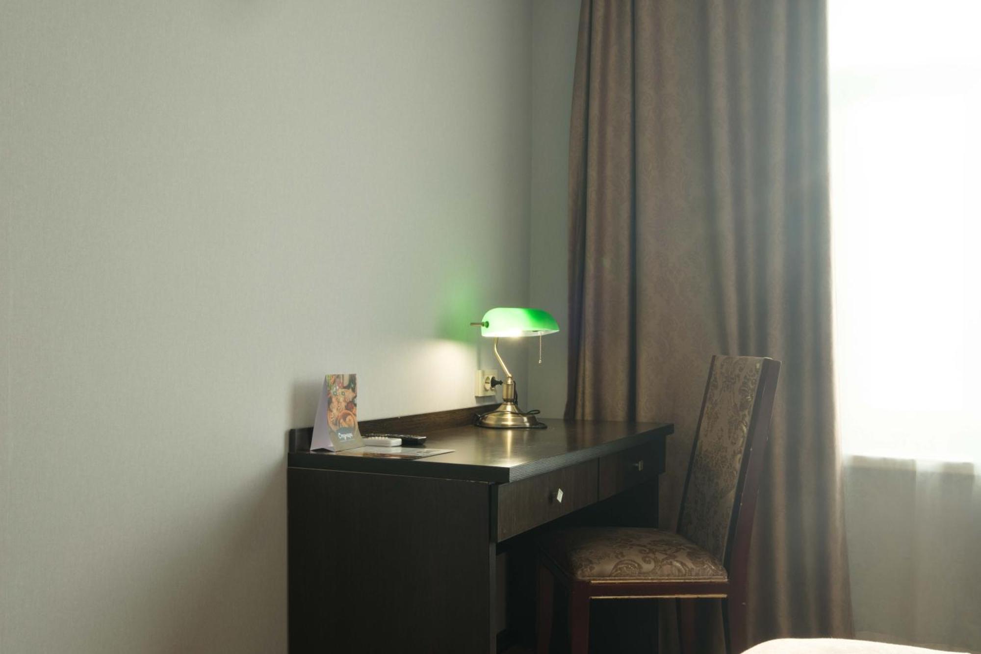 Reikartz Park Astana Ex-Royal Park Hotel & Spa Екстериор снимка
