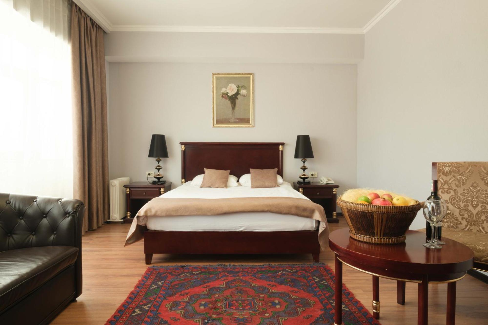 Reikartz Park Astana Ex-Royal Park Hotel & Spa Екстериор снимка